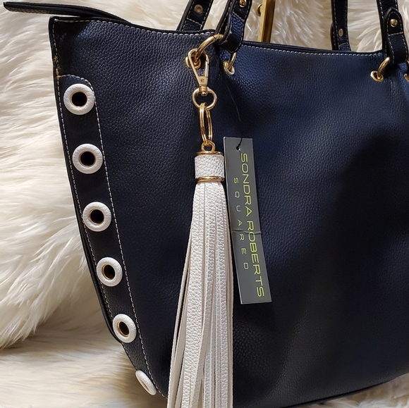 Sondra Roberts Bucket Tote, Navy Blue - Picture 2 of 11